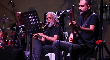 Aşık Mahzuni Buca'da Anıldı