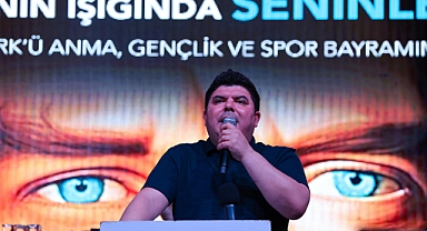 Buca’da Coşkulu Kutlama
