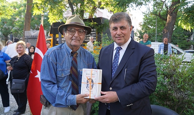 Karşıyaka'da Atatürk Sevgisi