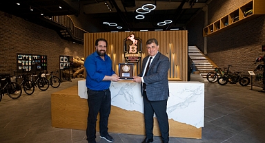 Karşıyaka'da Eski Bisikletini İyiliğe Dönüştür