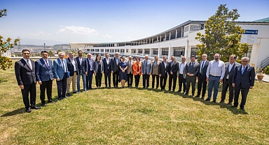 İzmir'li Belediye Başkanlarından