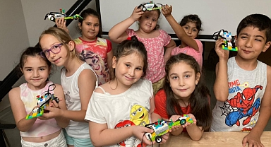 Konaklı Çocuklar Tatilde Eğlenirken Öğreniyor