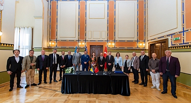 Soyer: “Bizim Ruhlarımız da Vicdanımız da Kardeş”