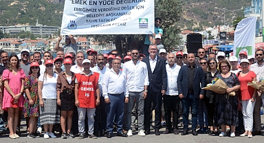 Foça'da Toplu Sözleşme Sevinci