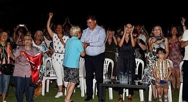 Karşıyaka'da Coşku Dolu Şenlik