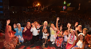 Menemen'de 3. Bozalan İncir Festivali Coşkusu
