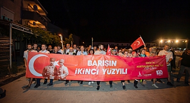 Zafer Yolu Kafilesi Afyon’dan İzmir’e Meşaleyle Yola Çıktı