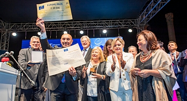 Avrupa Ödülü İzmir’in