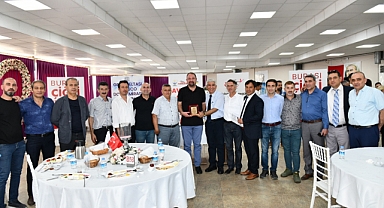 Başkan Utku Gümrükçü’den Berberlere Destek: