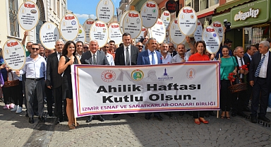 İzmir’de Ahi Festivali Kutlandı