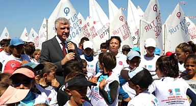 Narlıdere'de İzmir’in Kurtuluşu Kutlandı