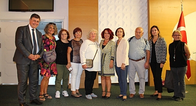 Karşıyaka'da Alzheimer Öyküleri Kitabı Tanıtıldı