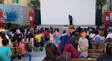 Konak'ta Sanathane Çocukları Ağırladı