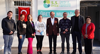 Ayvalık'ta Üretim Mutfağı Ürünleri Raflardaki Yerini Aldı
