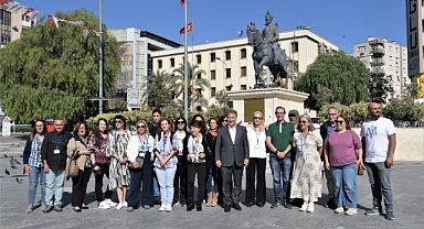 Bornova Belediye Başkanı Dr. Mustafa İduğ Yabancı Öğretmenlerle Buluştu