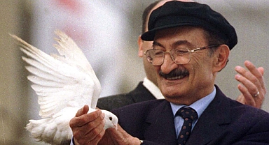 İzmir Büyükşehir Belediyesi’nden Bülent Ecevit Ödülleri