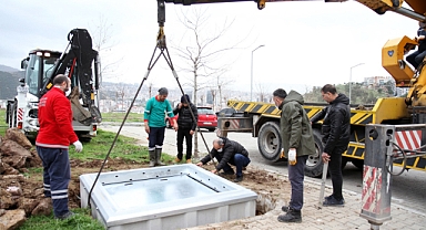 Karşıyaka'da Yeraltı Konteyneri Hizmeti