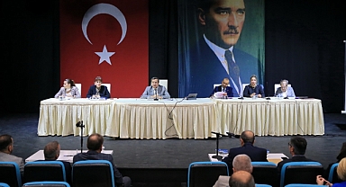 Konak'ın Yeni Hizmet Binası İçin Oy Çokluğu