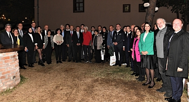 Bornova’da EGEV Gala Yemeği