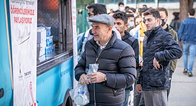 İzmir Büyükşehir Belediye Başkanı Tunç Soyer Bereket Hareketini Duyurdu