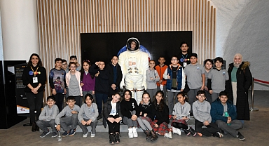 Karabağlar'da “Nasreddin Hoca” amacına ulaşıyor