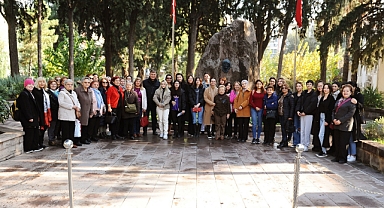 Karşıyaka'da Başkan Tugay gençlerle buluştu