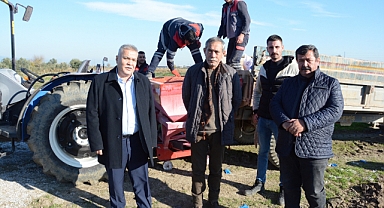 Torbalı Belediyesi Tarlalarına Buğday Ekti