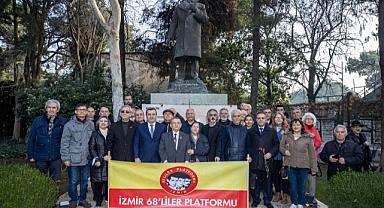 Konak'ta Usta Şair Nazım Hikmet anıldı