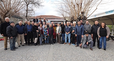 Menderes'de Başkan Erkan Özkan’dan mahalle ziyareti