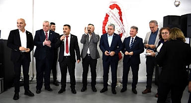 Bornova'da CHP'ye 300 kişilik katılım