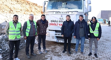 Dikili Belediye Başkanı Adil Kırgöz deprem bölgesinde