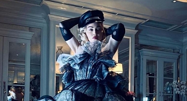 Madonna filmi için Julia Garner'ı seçti