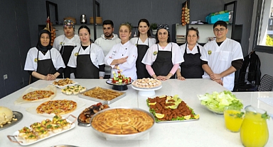 Buca Türkan Saylan Çağdaş Yaşam Merkezi bir yılda 2 bin 500 Bucalıya ulaştı