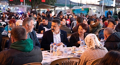 Dikili’de Birlik ve Beraberlik Sofrası