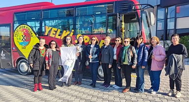 Güzelbahçe Belediyesi'nden Depremzede Çocuklara Sinema Terapisi