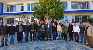 Güzelbahçe Belediyesi’ne EYT’li Çalışanlarından Veda