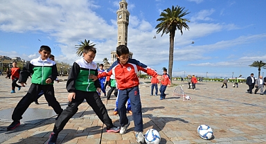 Uluslararası 12 yaş altı İzmir Kupası başlıyor