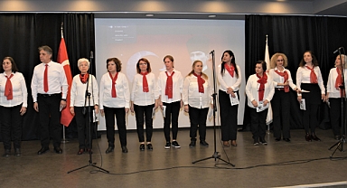 Bornova'da Şair-Yazar Aydın Şimşek okurlarıyla buluştu