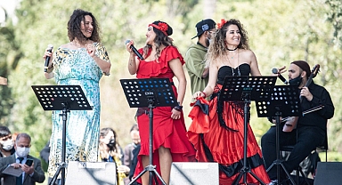 İzmir’de sokak sanatçılarına düzenleme geliyor