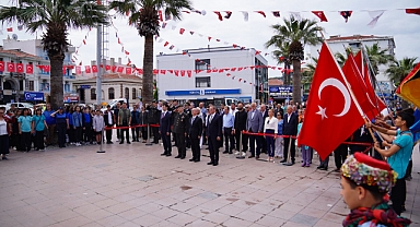 Ayvalık'ta ilk kurşun atışının 104. yıl dönümü kutlandı