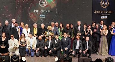 Gaziemir Belediye Başkanı Halil Arda'ya Sanat Ödülü
