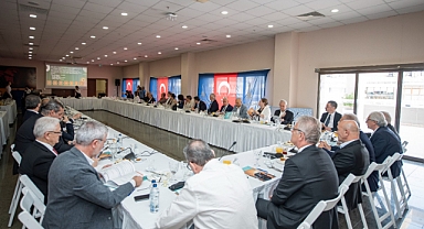 İzmir’in 2026 Avrupa Gençlik Başkenti çalışmaları konuşuldu