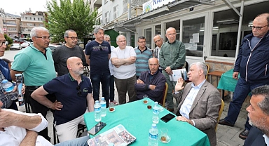 Narlıdere'de seçim gezileri sürüyor