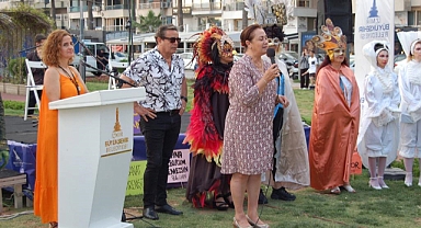 3. İzmir Şiir Hatları buluşması başladı