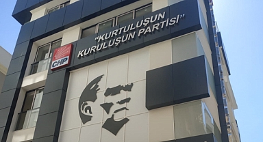 CHP İzmir İl Yönetimi toplandı