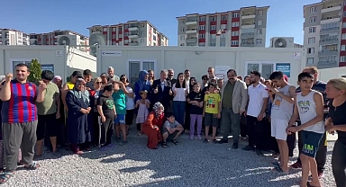 Başkan İduğ: Depremzedeleri bırakmayacağız