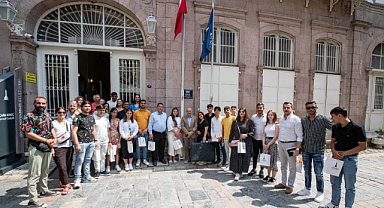 Başkan Tunç Soyer'e Litvanya’dan gençlerin ziyareti