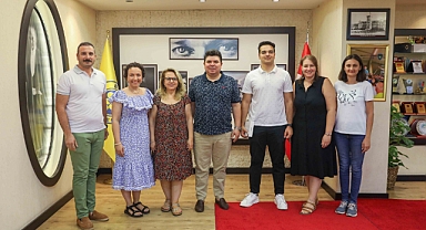 Buca'da Hayallerine Dijital Dershane ile kavuştu