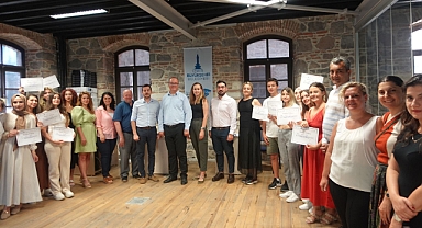 İzmir'de Meslek Fabrikası ile gençlerin yıldızı parlıyor