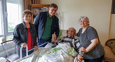 Karşıyaka'da Evde Sağlık Destek Merkezi (ESDEM) şifa dağıtıyor